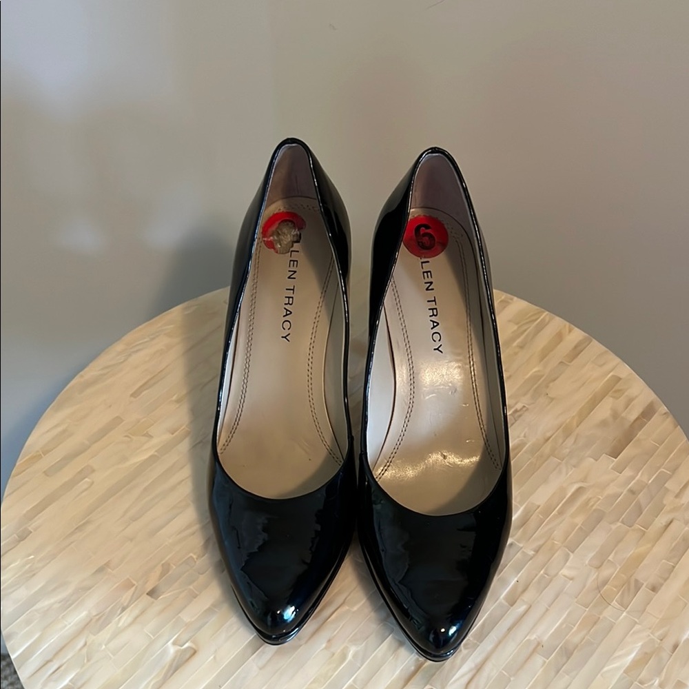 Ellen Tracy Black Patent Leather Heels